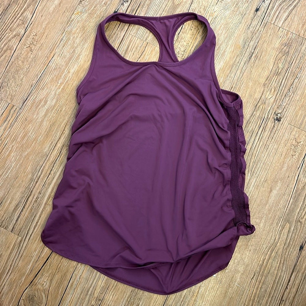 Fabletics Women’s Top ~18” across pit to pit